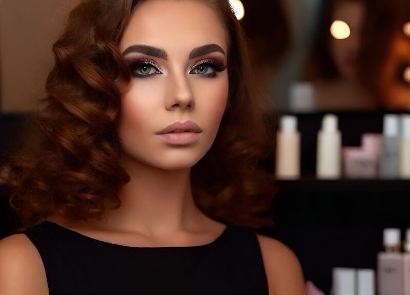 Professional Contouring Makeup Course Online