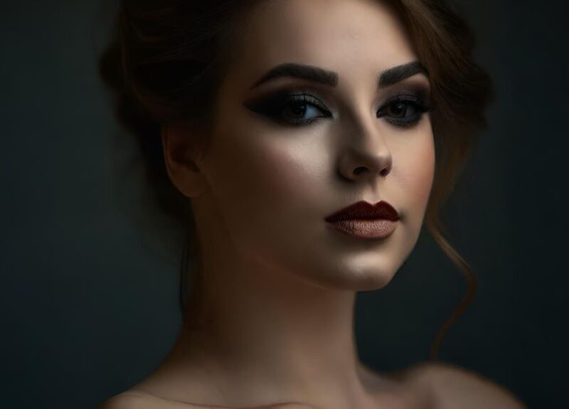 Internet-Based Advanced Cosmetic Techniques